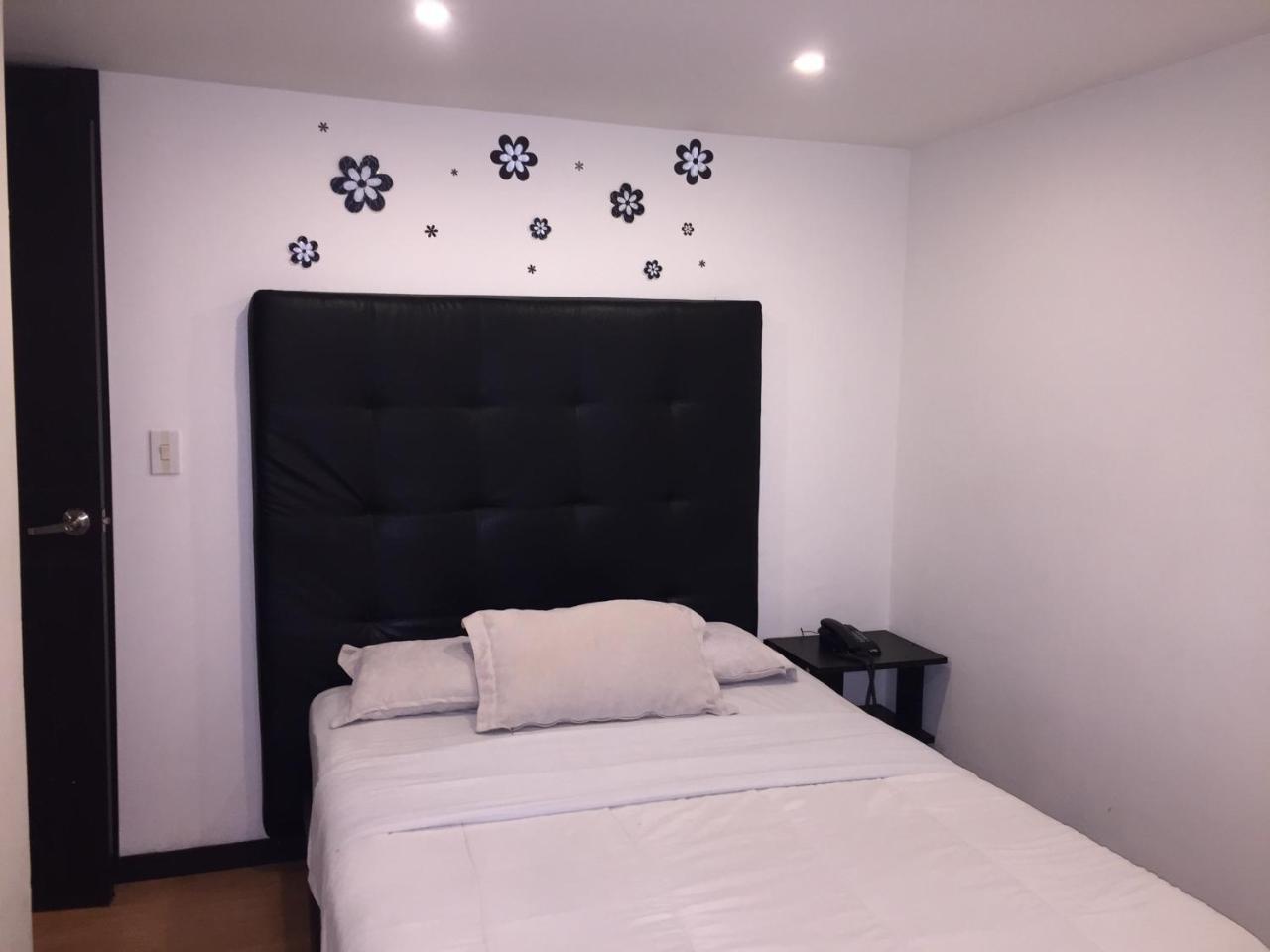 Hotel Montecarlo Boutique 波哥大 外观 照片